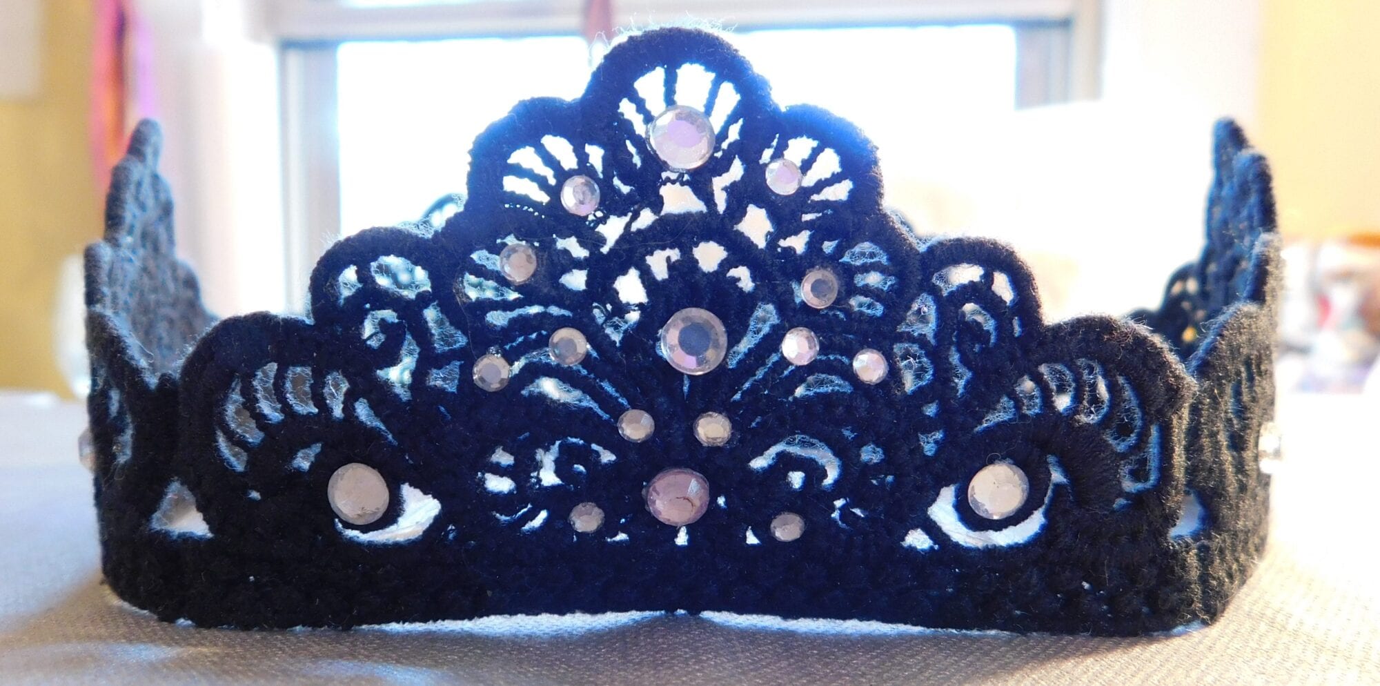 Black Lace Crown